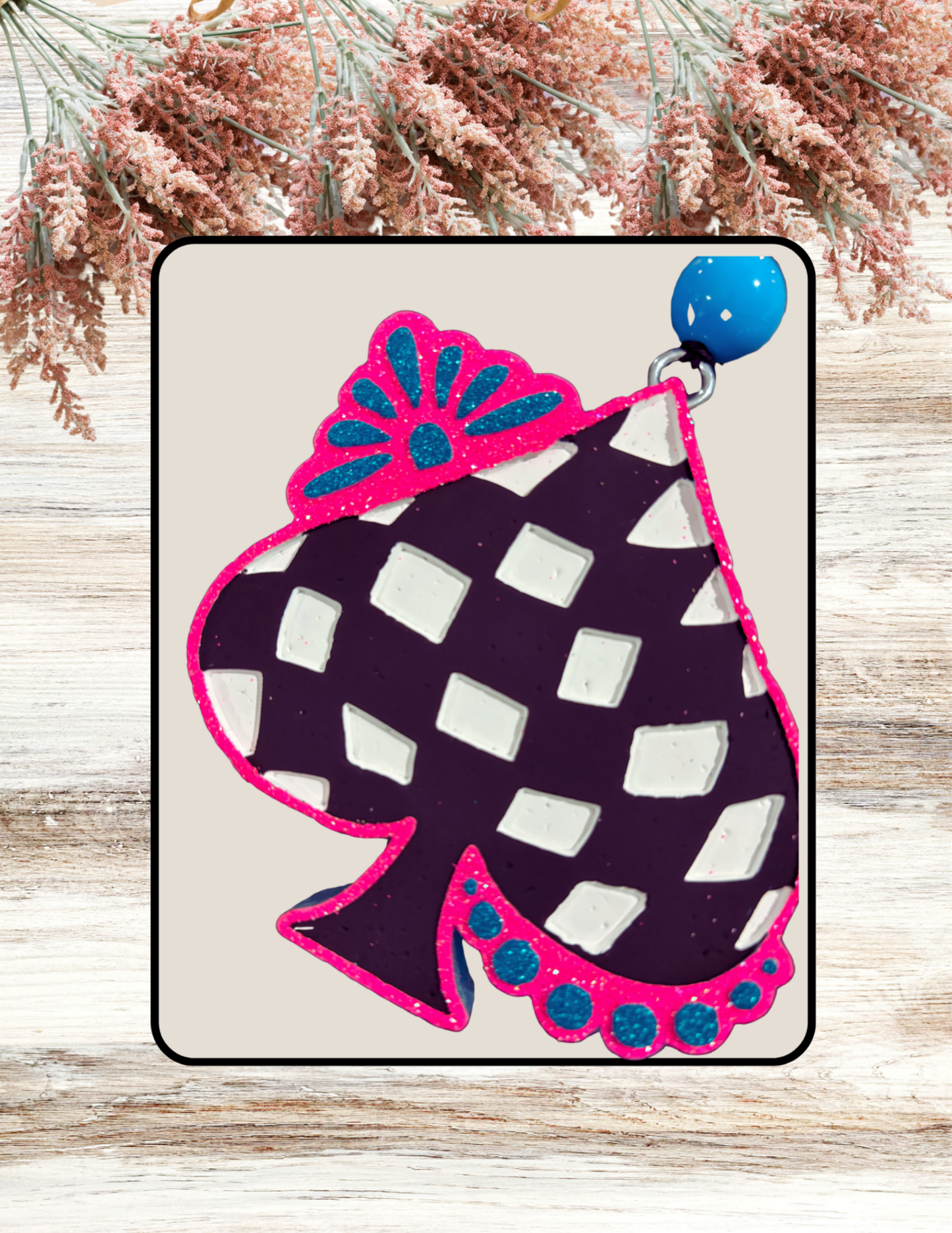 Freshie Checkered Spade with Jewels Black White Pink
