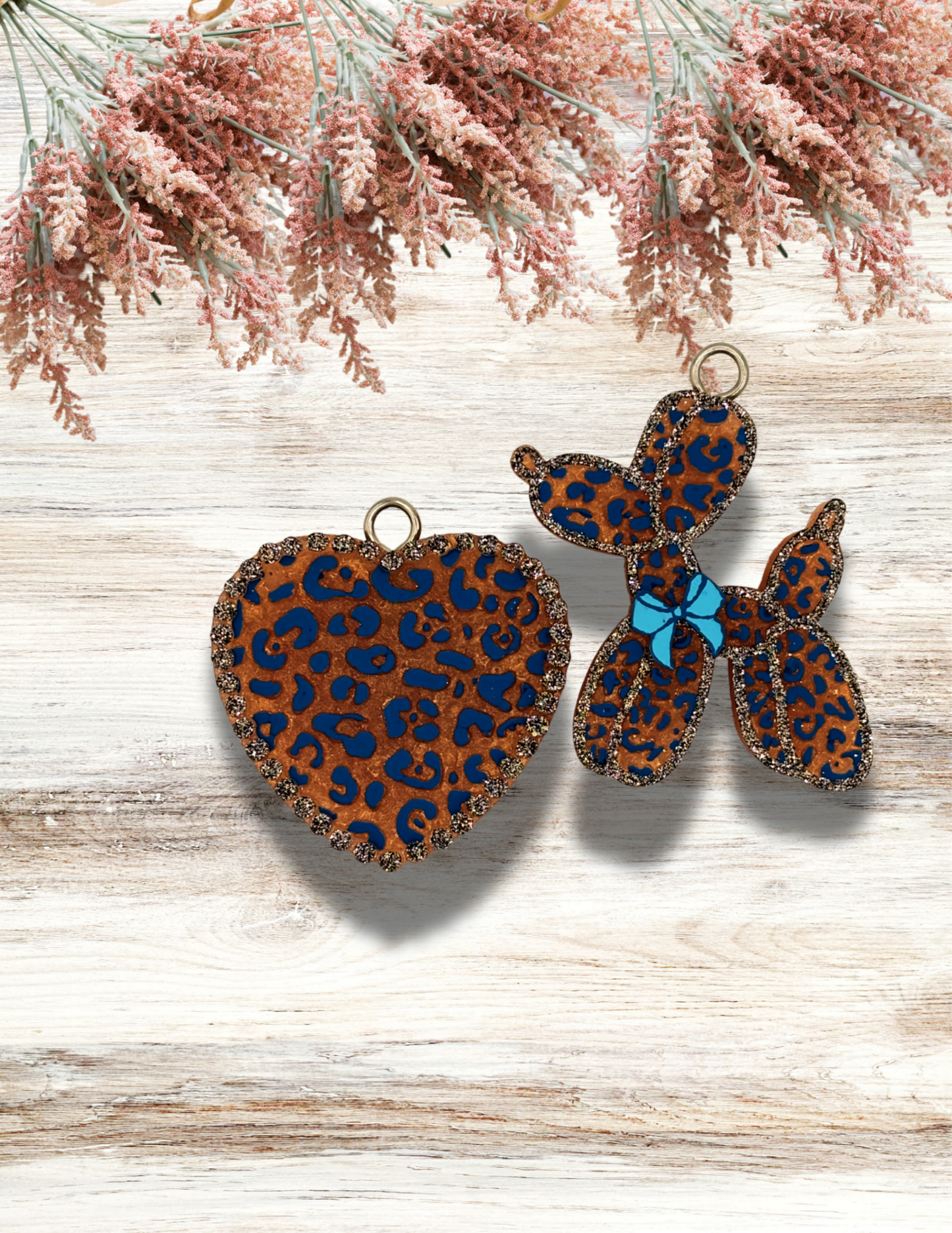 Freshie Leopard Heart and Balloon Dog Vent Clip Pair Blue Tan