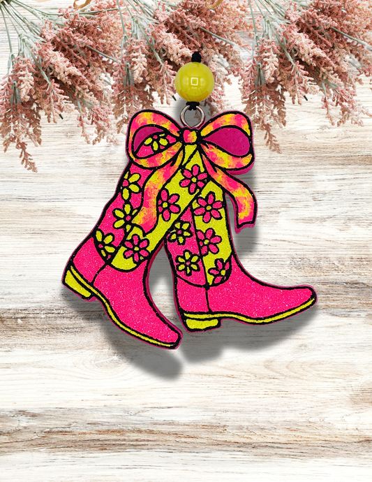 Freshie Daisy Walking Boots Neon Pink Yellow
