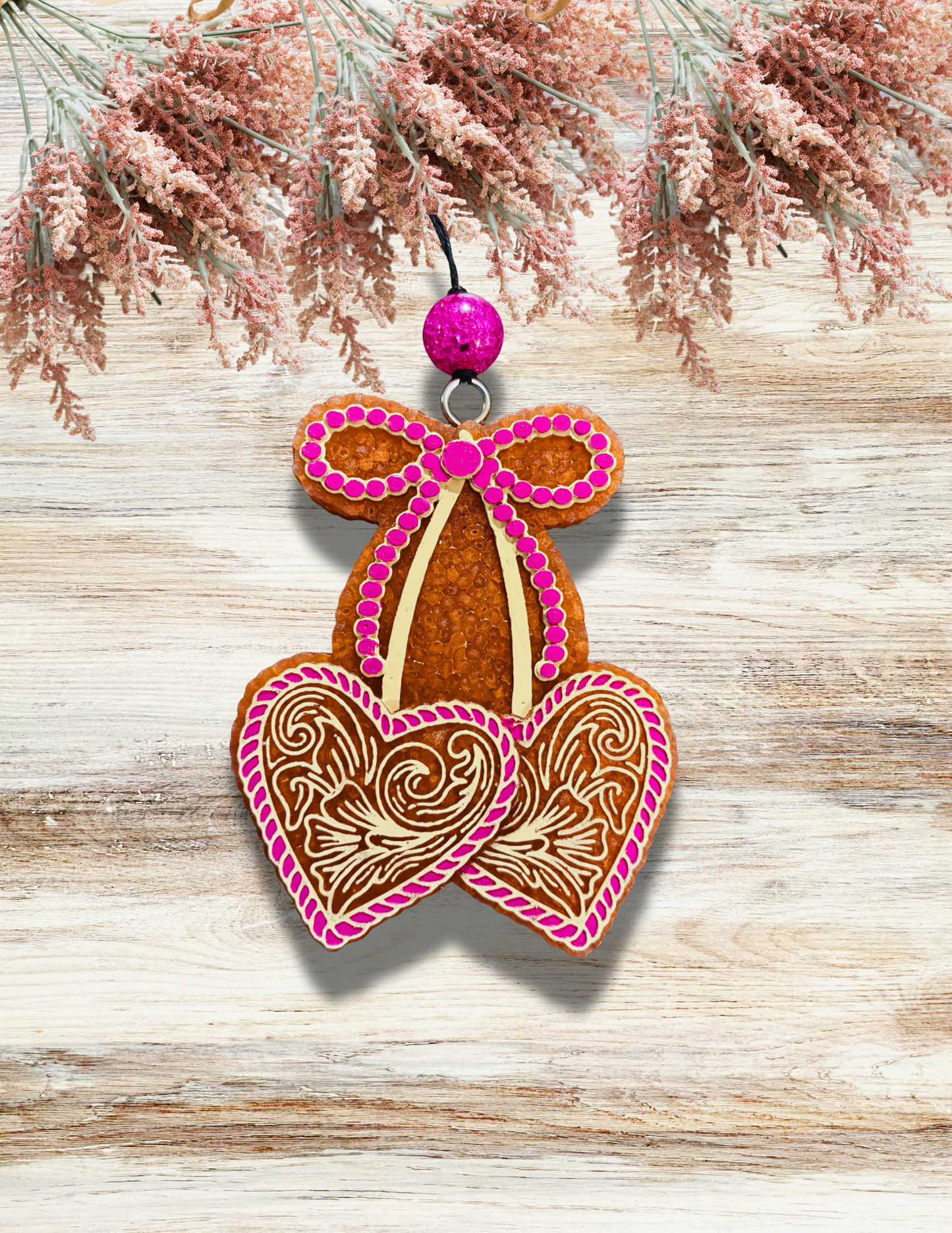 Freshie Tooled Hearts with Bow Pink Cream